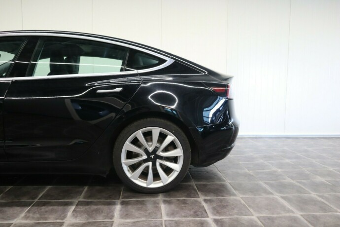 tesla-model-3-elektrisitet-2019-big-5