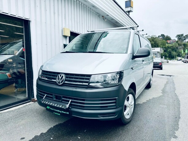 volkswagen-transporter-diesel-2019-big-2