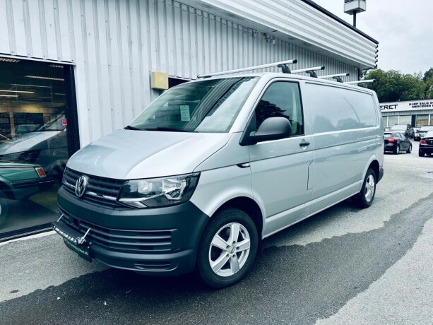 volkswagen-transporter-diesel-2019-big-1
