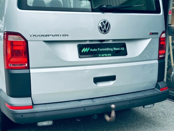 volkswagen-transporter-diesel-2019-big-6