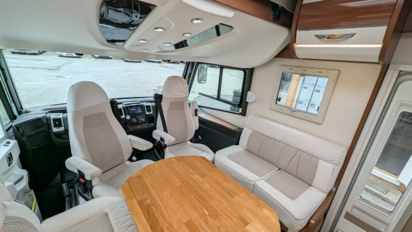 autostar-passion-i730lja-euro6b-diesel-2019-big-43