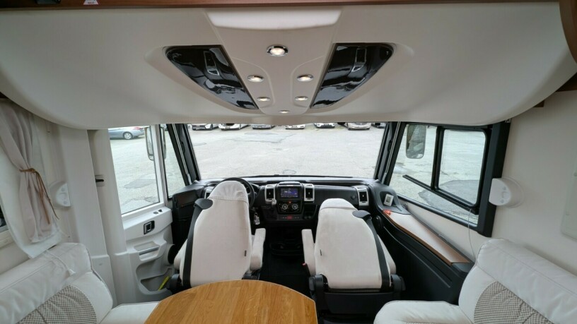 autostar-passion-i730lja-euro6b-diesel-2019-big-46