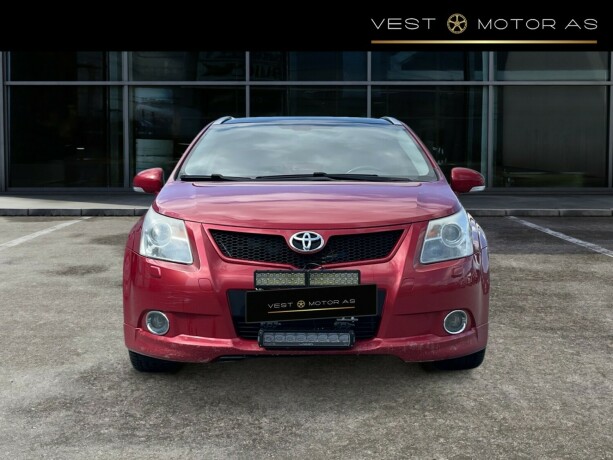 toyota-avensis-diesel-2009-big-1