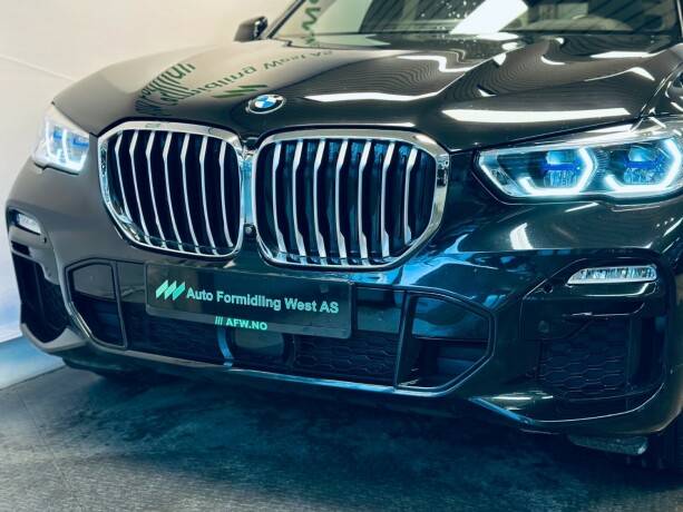 bmw-x5-elektrisitetbensin-2020-big-3