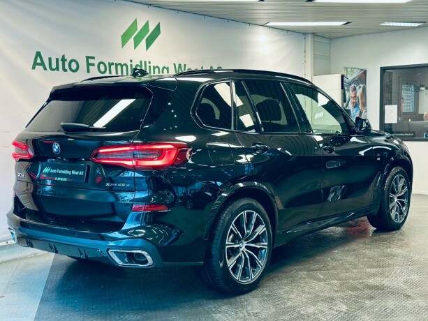 bmw-x5-elektrisitetbensin-2020-big-8