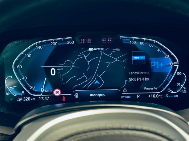 bmw-x5-elektrisitetbensin-2020-big-23