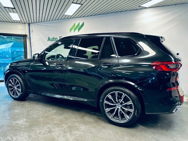 bmw-x5-elektrisitetbensin-2020-big-4