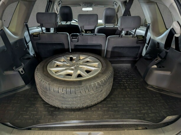 toyota-prius-elektrisitetbensin-2014-big-25