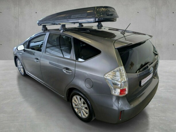 toyota-prius-elektrisitetbensin-2014-big-6