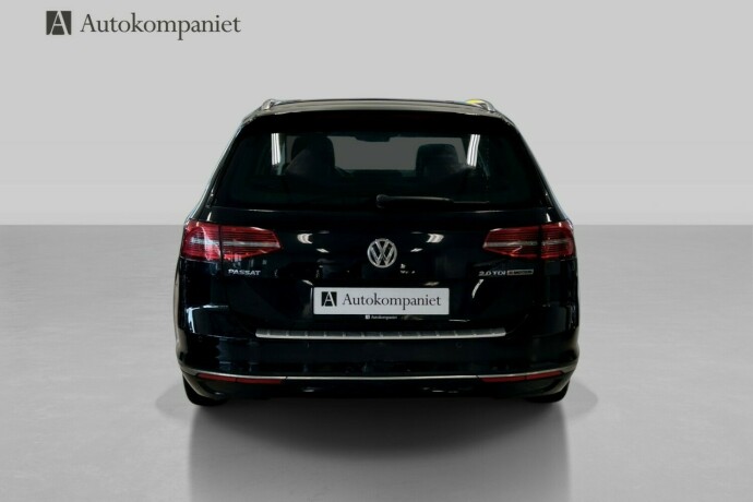 volkswagen-passat-diesel-2016-big-4