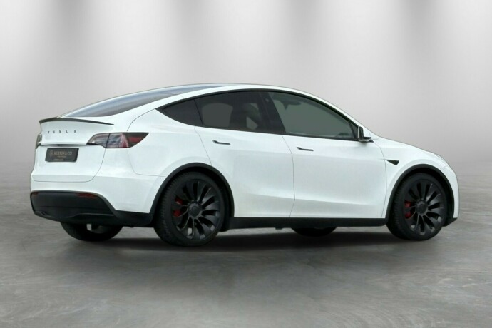 tesla-model-y-elektrisitet-2023-big-5