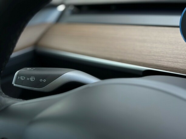 tesla-model-y-elektrisitet-2023-big-15