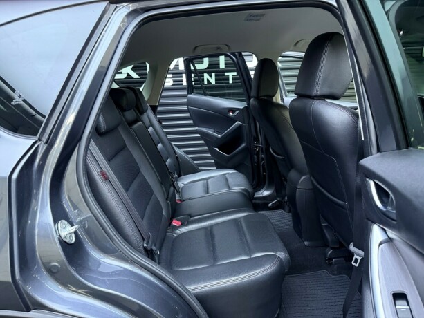 mazda-cx-5-bensin-2016-big-35