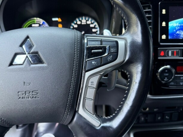 mitsubishi-outlander-elektrisitetbensin-2019-big-16