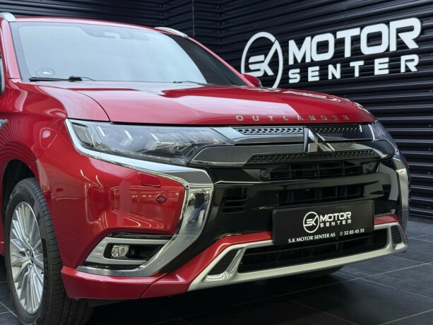 mitsubishi-outlander-elektrisitetbensin-2019-big-4