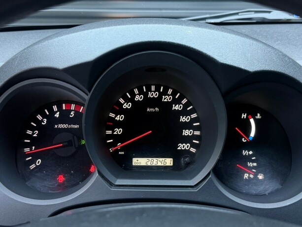 toyota-hilux-diesel-2008-big-14