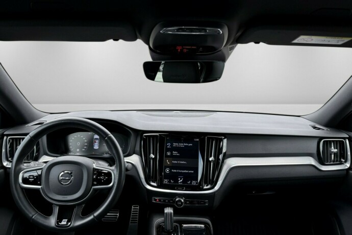 volvo-s60-elektrisitetbensin-2020-big-16