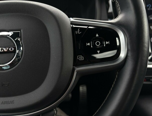 volvo-s60-elektrisitetbensin-2020-big-15