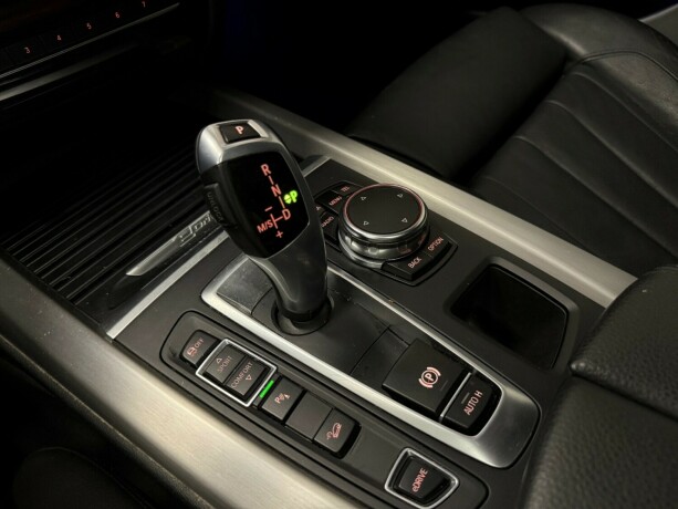 bmw-x5-elektrisitetbensin-2016-big-23