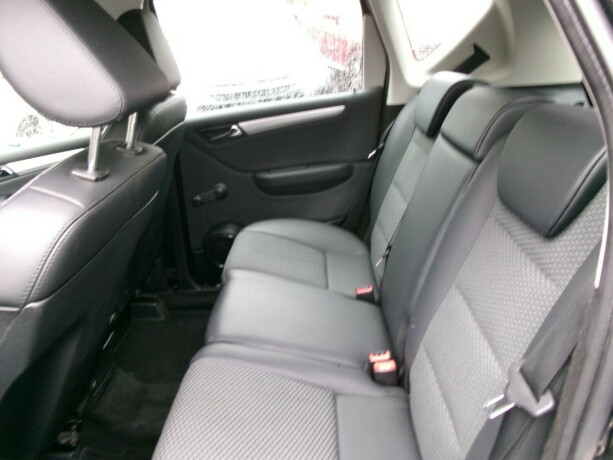 mercedes-benz-a-klasse-bensin-2009-big-7