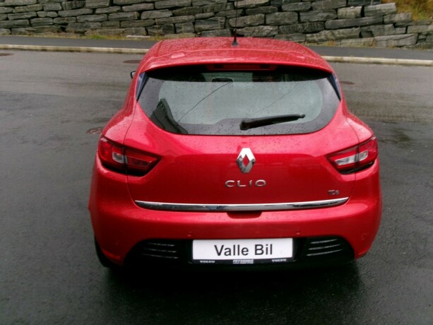 renault-clio-bensin-2017-big-4