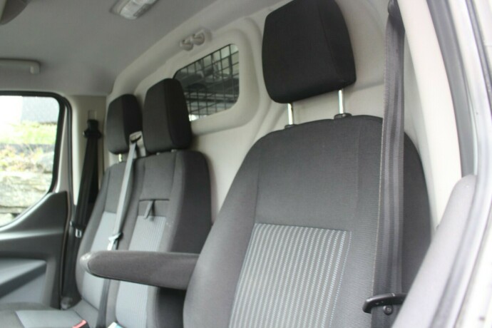 ford-transit-custom-diesel-2018-big-6