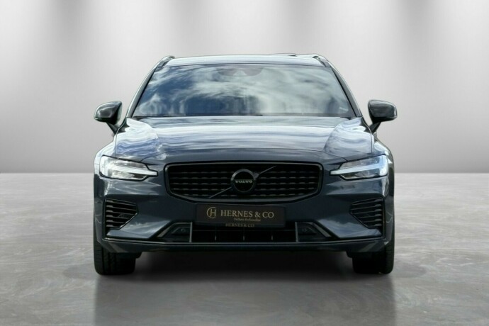 volvo-v60-elektrisitetbensin-2020-big-2