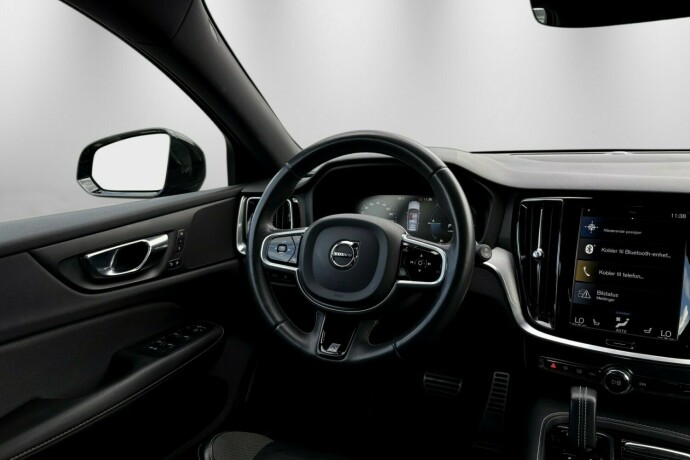 volvo-v60-elektrisitetbensin-2020-big-14