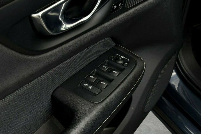 volvo-v60-elektrisitetbensin-2020-big-28