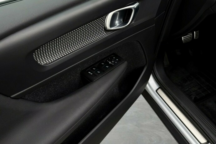 volvo-xc-40-plug-in-petrol-2020-big-36
