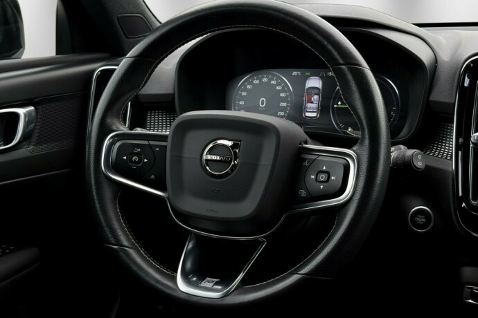 volvo-xc-40-elektrisitetbensin-2020-big-19