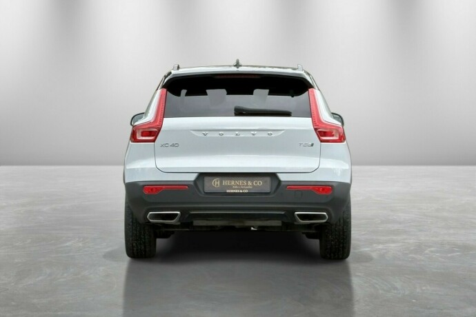 volvo-xc-40-elektrisitetbensin-2020-big-6
