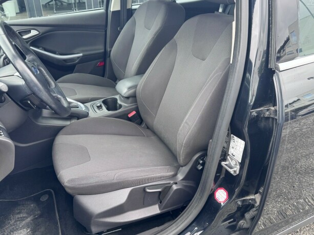ford-focus-diesel-2011-big-6
