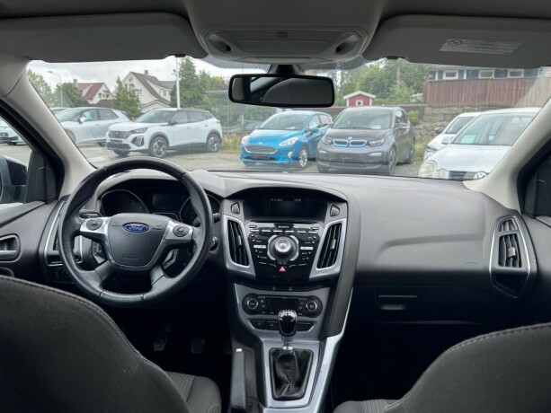 ford-focus-diesel-2011-big-8