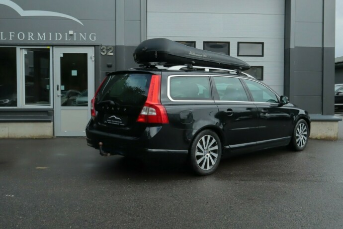 volvo-v70-diesel-2013-big-1