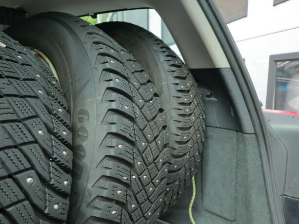 volvo-v70-diesel-2013-big-15