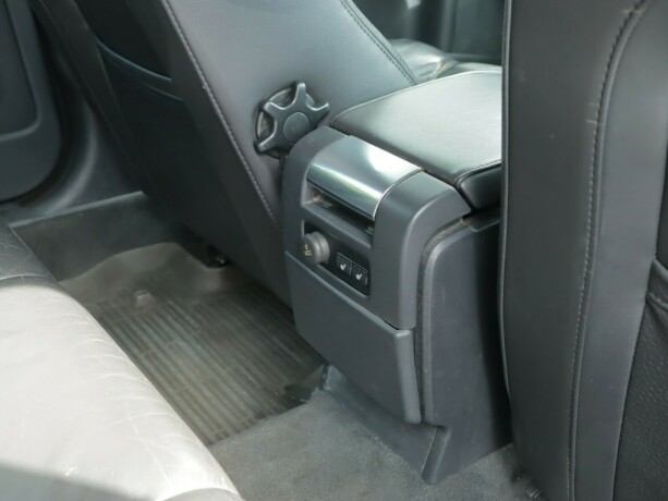volvo-v70-diesel-2013-big-11