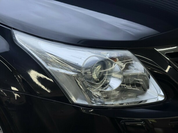 toyota-avensis-diesel-2011-big-4