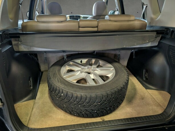 toyota-rav4-bensin-2009-big-27