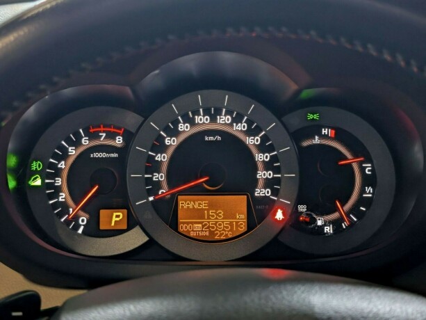 toyota-rav4-bensin-2009-big-16