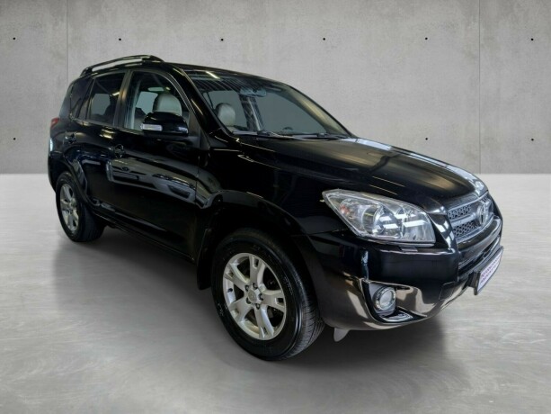 toyota-rav4-bensin-2009-big-1