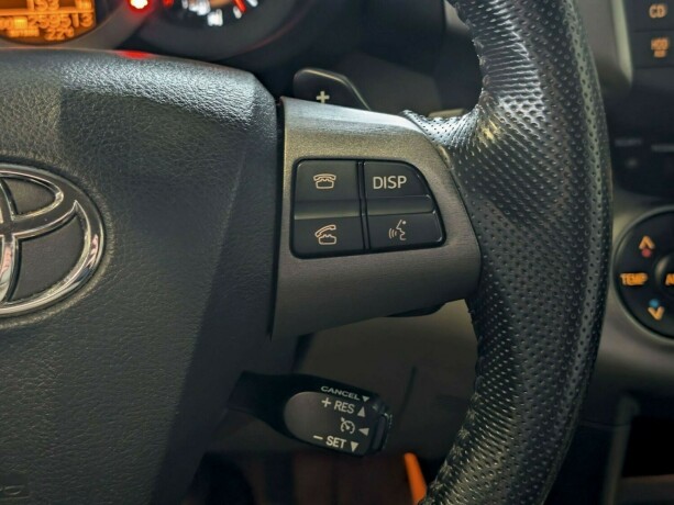 toyota-rav4-bensin-2009-big-25