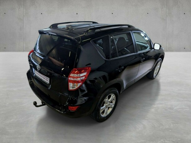toyota-rav4-bensin-2009-big-7