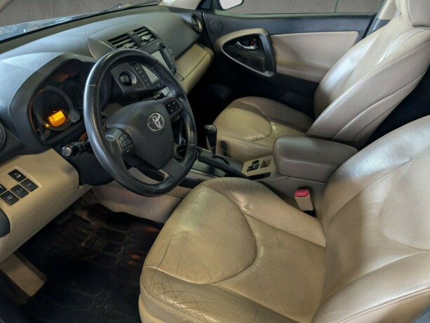 toyota-rav4-bensin-2009-big-20