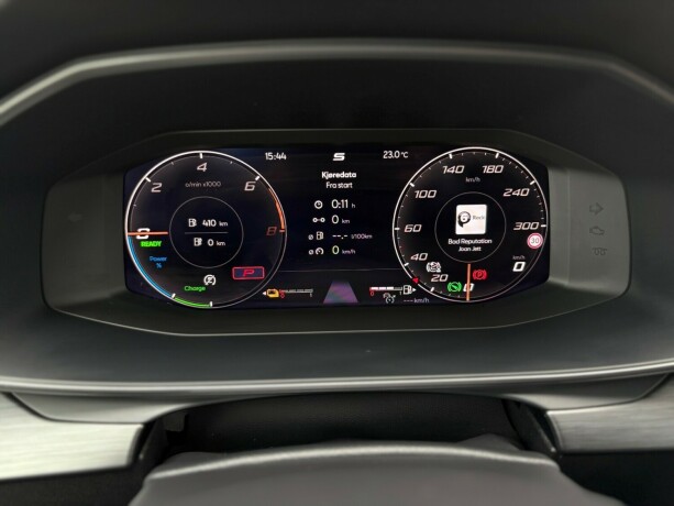 cupra-formentor-elektrisitetbensin-2022-big-16