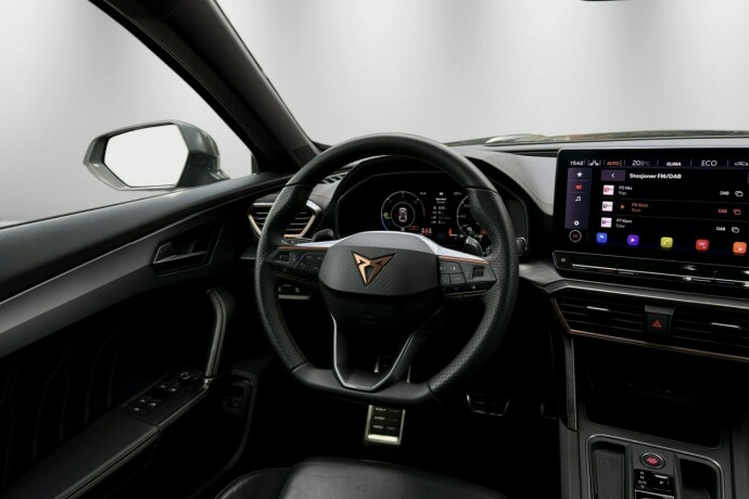 cupra-formentor-elektrisitetbensin-2022-big-12
