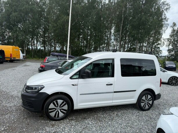 volkswagen-caddy-bensin-2017-big-2
