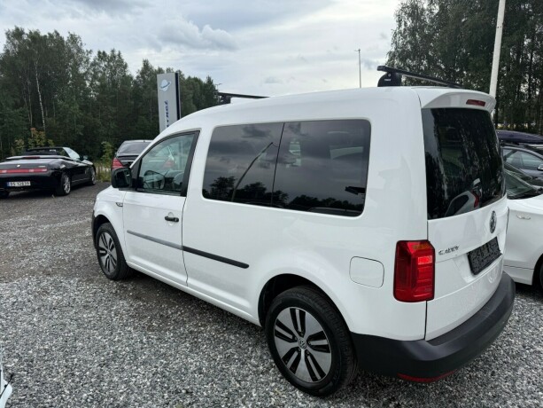 volkswagen-caddy-bensin-2017-big-7