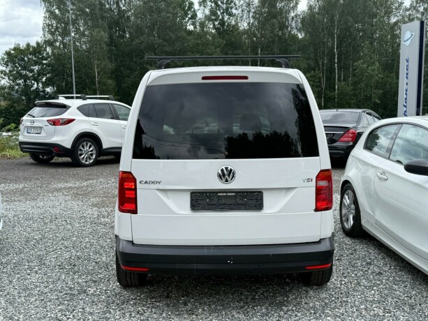 volkswagen-caddy-bensin-2017-big-5
