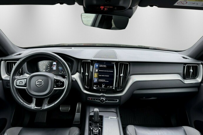 volvo-xc-60-elektrisitetbensin-2020-big-12